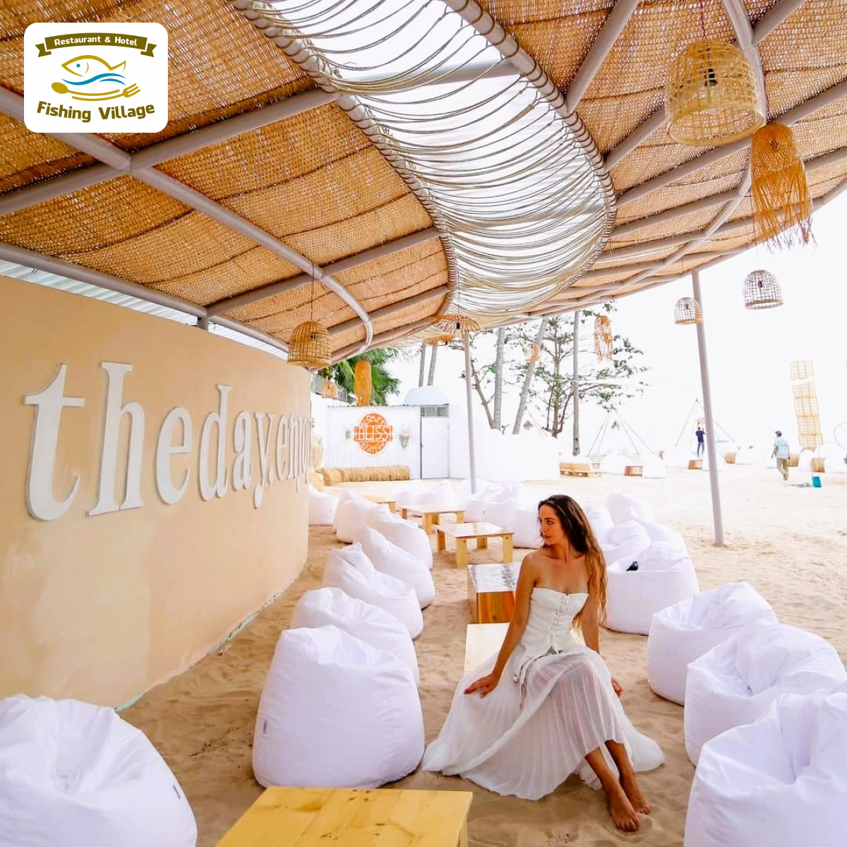 Cafe view biển Mũi N&eacute; cho c&aacute;c t&iacute;n đồ m&ecirc; sống ảo